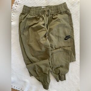 Nike Women’s Olive Green Jogger Pants – Size Medium
